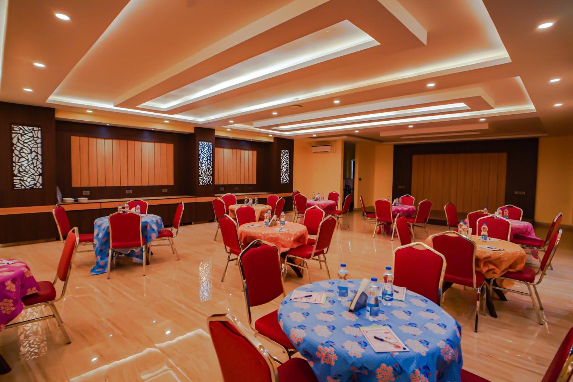 Prasant On Beach Resort !! Lift - Wifi -Restaurant-Parking Facilities-Newly Decorated Room !! Mandarmani Exterior photo