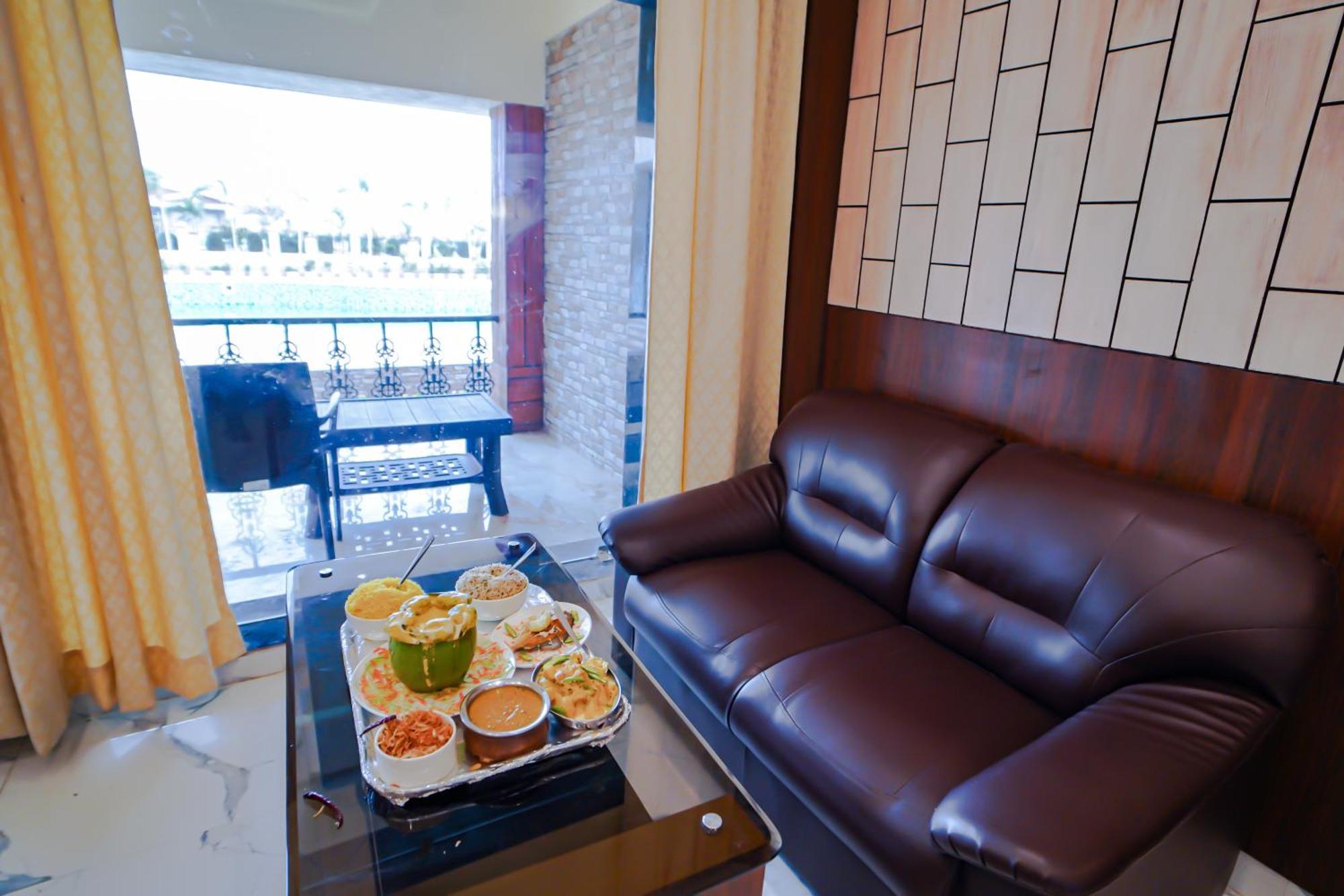Prasant On Beach Resort !! Lift - Wifi -Restaurant-Parking Facilities-Newly Decorated Room !! Mandarmani Exterior photo