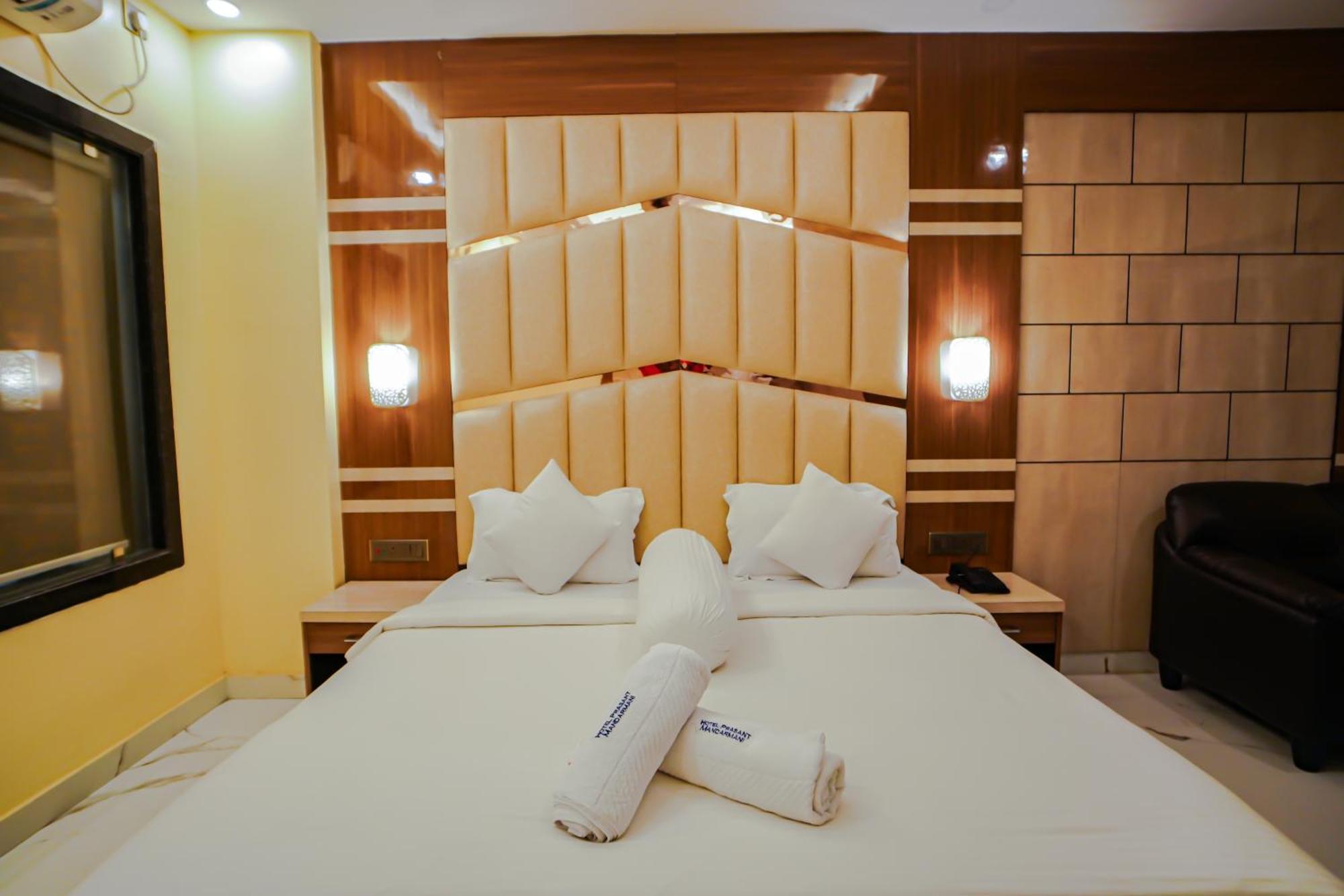 Prasant On Beach Resort !! Lift - Wifi -Restaurant-Parking Facilities-Newly Decorated Room !! Mandarmani Exterior photo