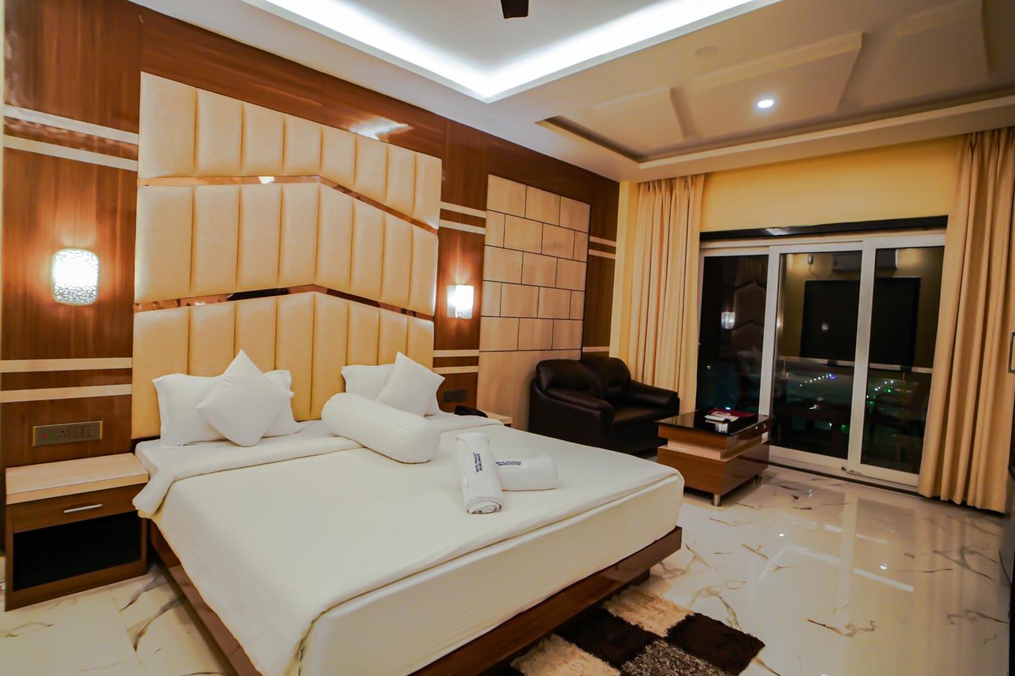 Prasant On Beach Resort !! Lift - Wifi -Restaurant-Parking Facilities-Newly Decorated Room !! Mandarmani Exterior photo