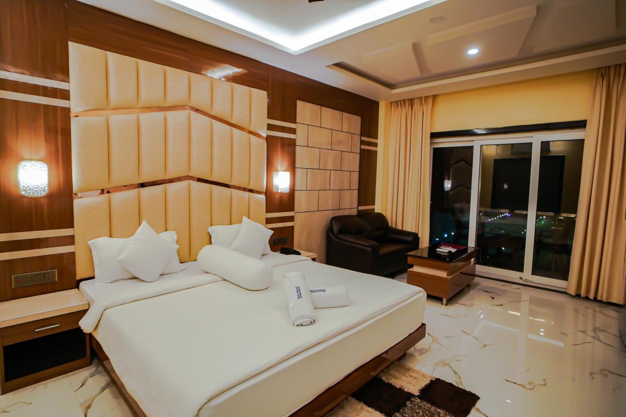 Prasant On Beach Resort !! Lift - Wifi -Restaurant-Parking Facilities-Newly Decorated Room !! Mandarmani Exterior photo