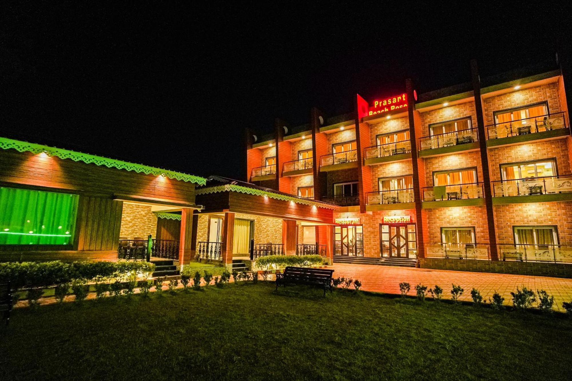 Prasant On Beach Resort !! Lift - Wifi -Restaurant-Parking Facilities-Newly Decorated Room !! Mandarmani Exterior photo