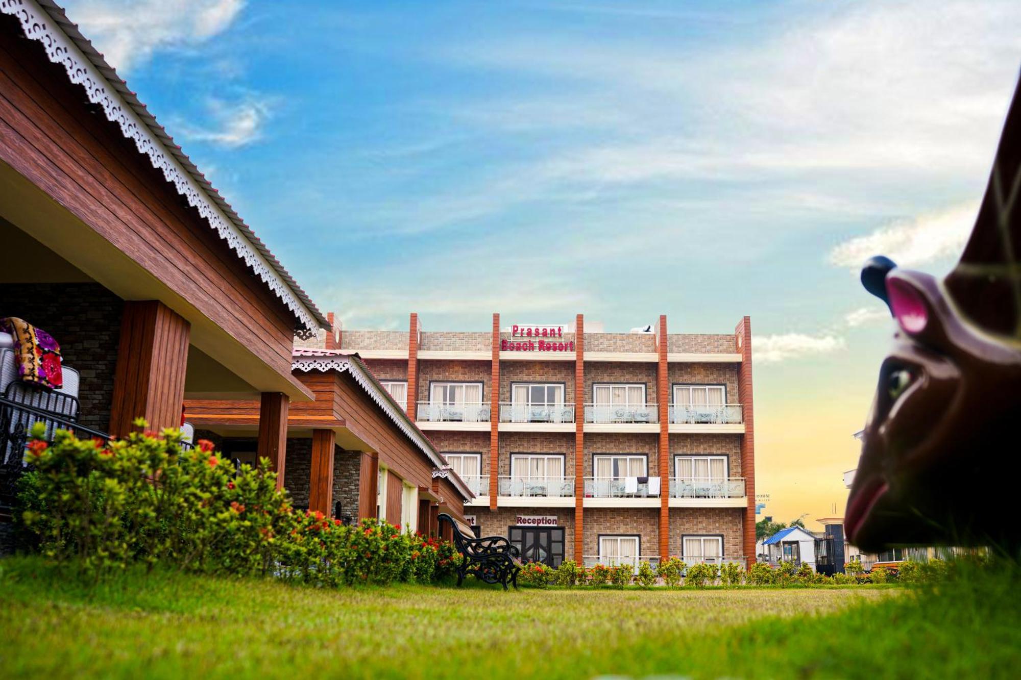Prasant On Beach Resort !! Lift - Wifi -Restaurant-Parking Facilities-Newly Decorated Room !! Mandarmani Exterior photo