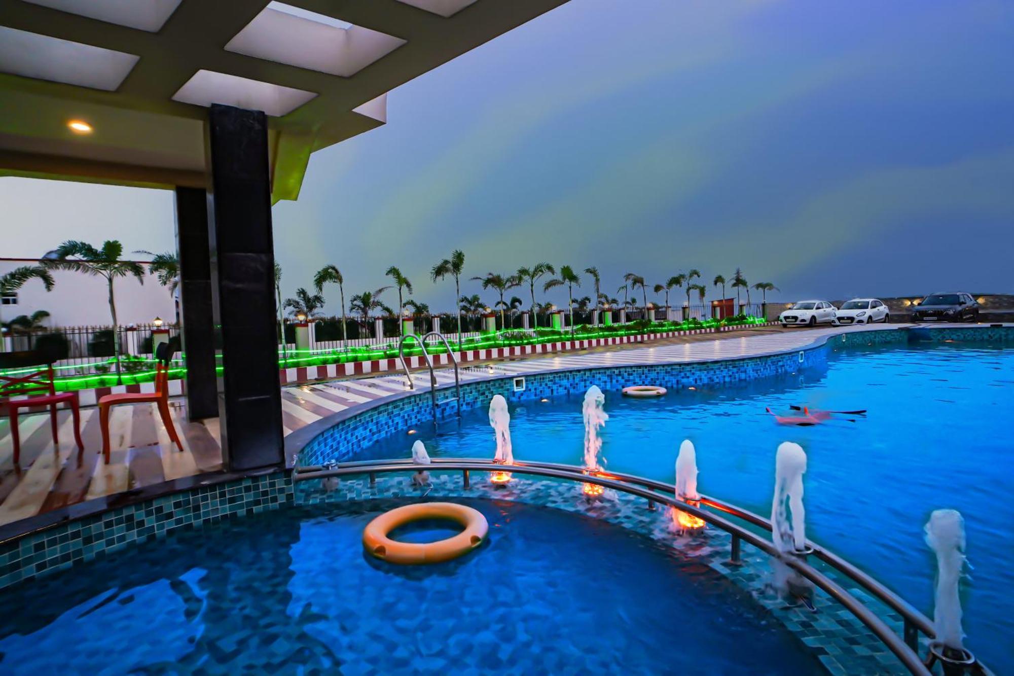 Prasant On Beach Resort !! Lift - Wifi -Restaurant-Parking Facilities-Newly Decorated Room !! Mandarmani Exterior photo